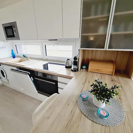 Apartmán Médea A Vízparton