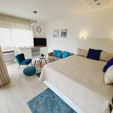 Apartmán Médea A Vízparton *